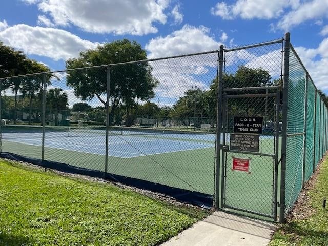 6080 N Sabal Palm Boulevard 103, Tamarac, FL 33319