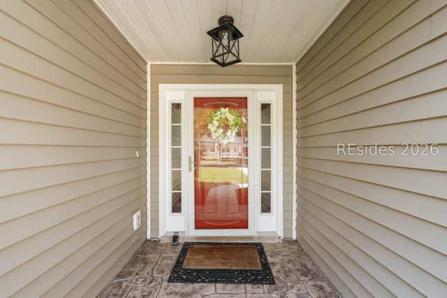 35 Wheatfield Cir, Bluffton, SC 29910