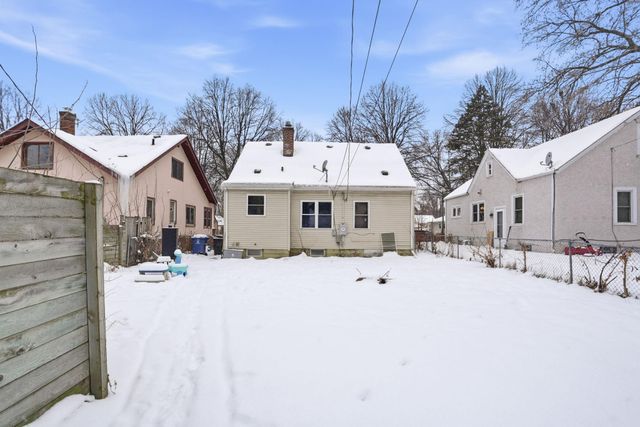 2634 Irving Avenue N, Minneapolis, MN 55411