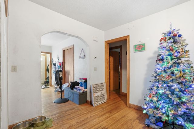 2634 Irving Avenue N, Minneapolis, MN 55411