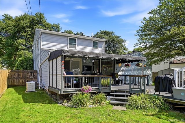 68 Lyrae Drive, Amherst, NY 14068