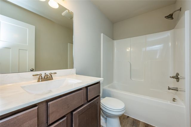 3306 Linden Drive SW, Bondurant, IA 50035