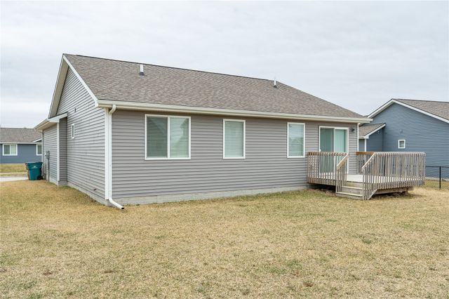 3306 Linden Drive SW, Bondurant, IA 50035