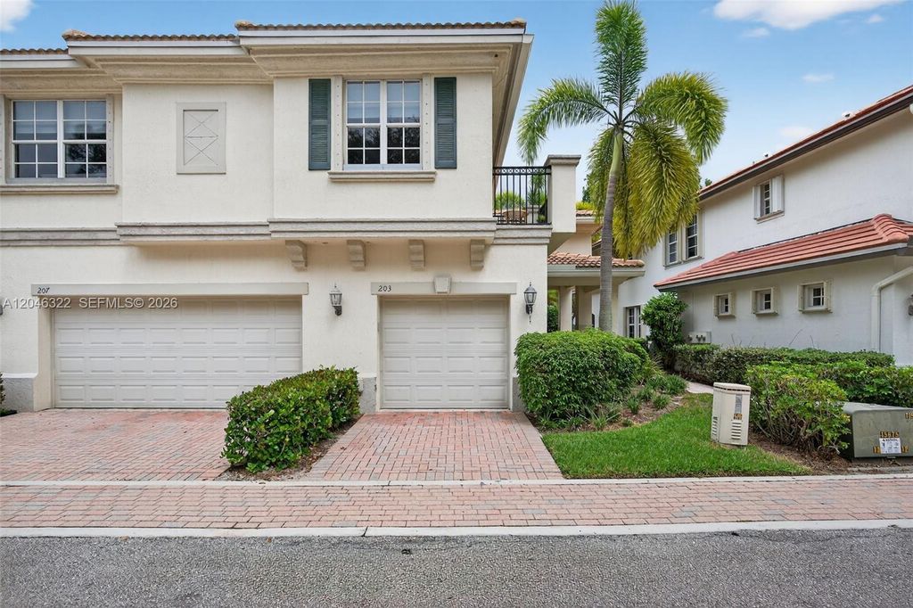 203 Evergrene Parkway, Palm Beach Gardens, FL 33410