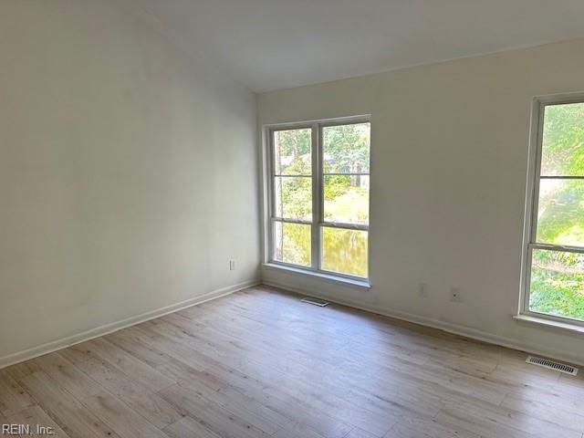 1306 Linkhorn CIR, Virginia Beach, VA 23451