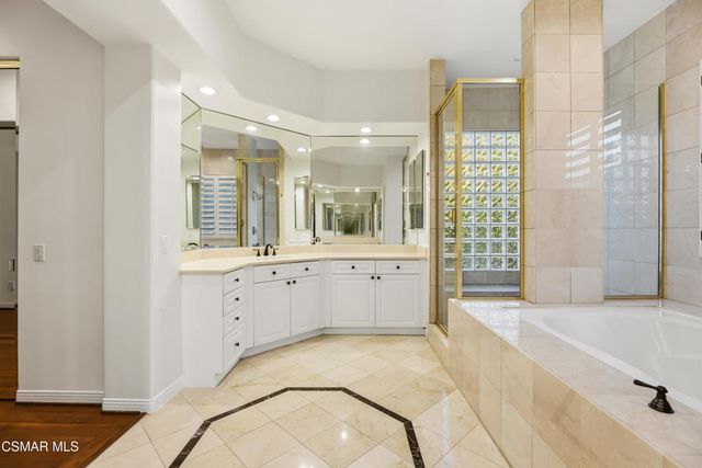 25301 Prado De Los Arboles, Calabasas, CA 91302