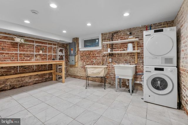 762 GRESHAM PL NW, Washington, DC 20001