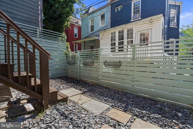 762 GRESHAM PL NW, Washington, DC 20001
