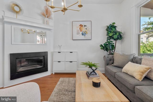 762 GRESHAM PL NW, Washington, DC 20001