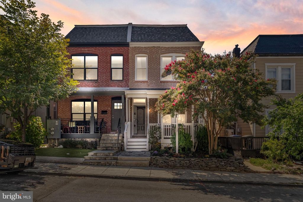 762 GRESHAM PL NW, Washington, DC 20001