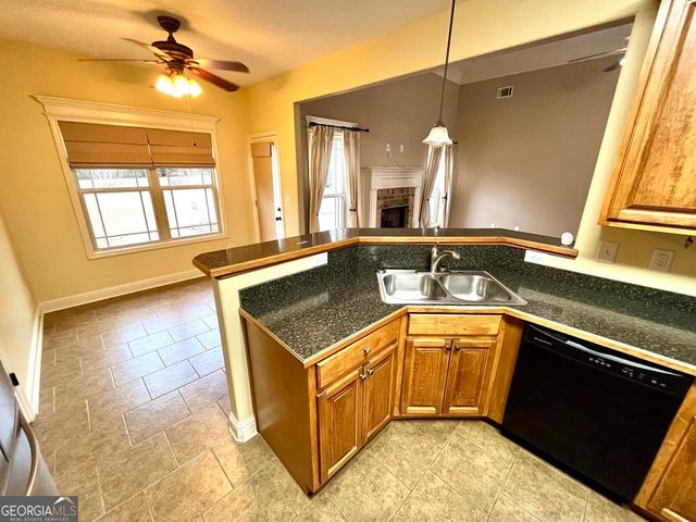 121 Magnolia Farms Drive, Milner, GA 30257