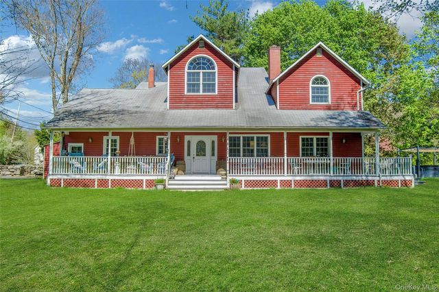 90 Eagle Valley Road, Sloatsburg, NY 10974