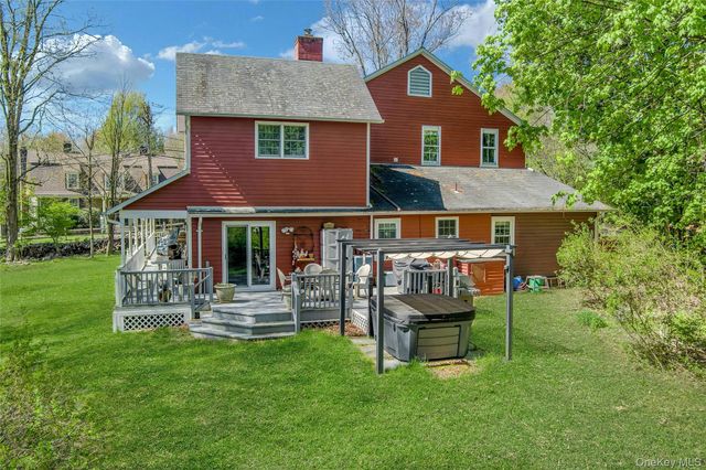 90 Eagle Valley Road, Sloatsburg, NY 10974