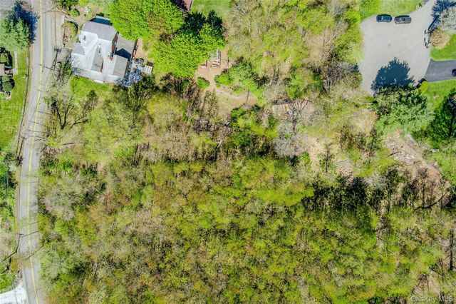 90 Eagle Valley Road, Sloatsburg, NY 10974