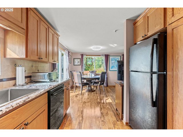 1515 Ne MEYERS Ln, Corbett, OR 97019