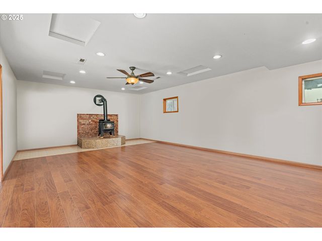 1515 Ne MEYERS Ln, Corbett, OR 97019