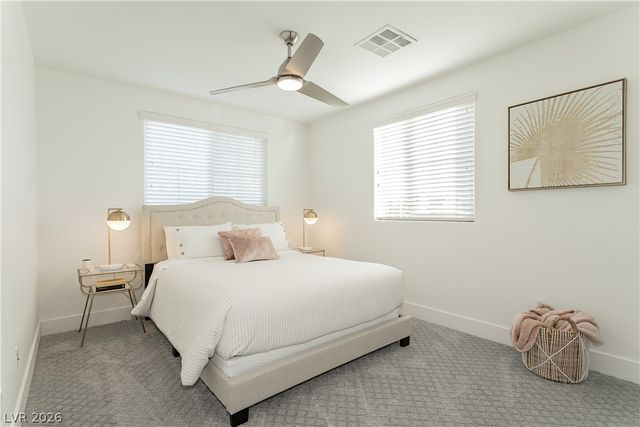 1041 Chestnut Chase Street, Las Vegas, NV 89138