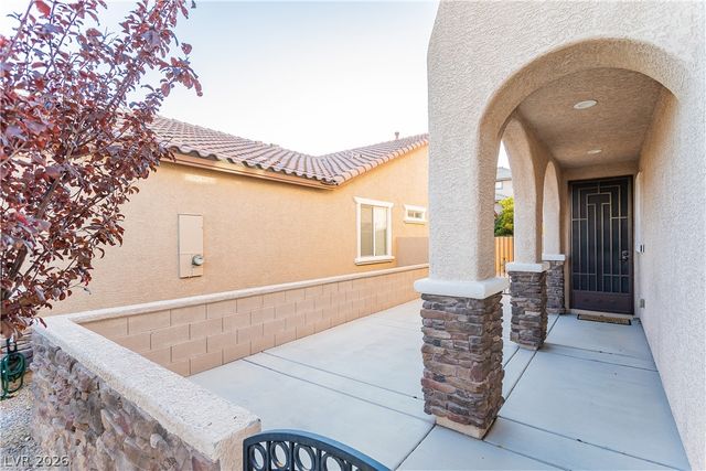1041 Chestnut Chase Street, Las Vegas, NV 89138