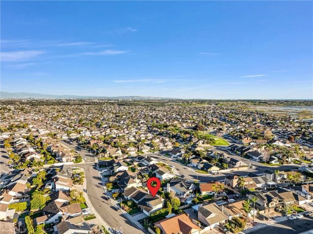5552 Ridgebury Drive, Huntington Beach, CA 92649