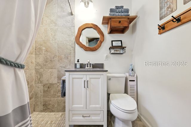 207 Goethe Hill Rd, Beaufort, SC 29906