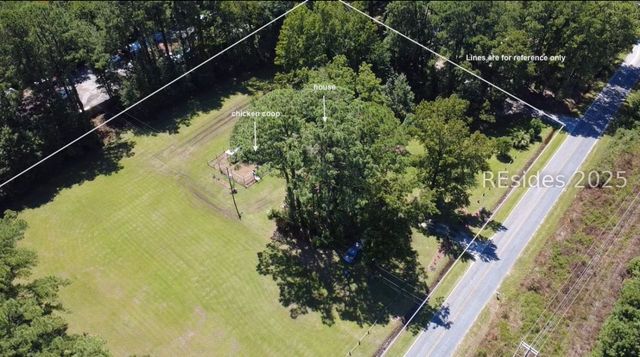 207 Goethe Hill Rd, Beaufort, SC 29906