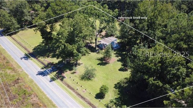 207 Goethe Hill Rd, Beaufort, SC 29906