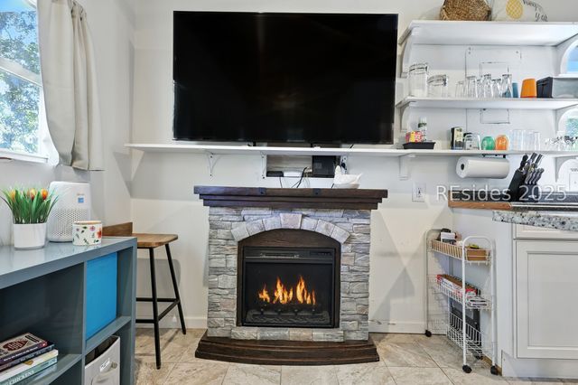 207 Goethe Hill Rd, Beaufort, SC 29906