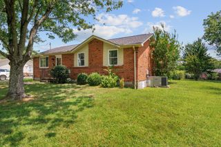 602 Wilkinson Ln, White House, TN 37188