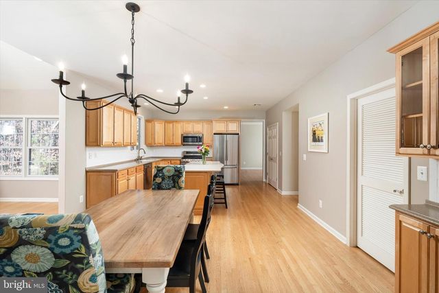 71 HEMLOCK DR, New Egypt, NJ 08533