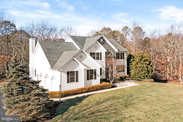 71 HEMLOCK DR, New Egypt, NJ 08533