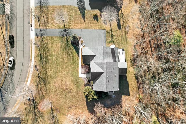 71 HEMLOCK DR, New Egypt, NJ 08533