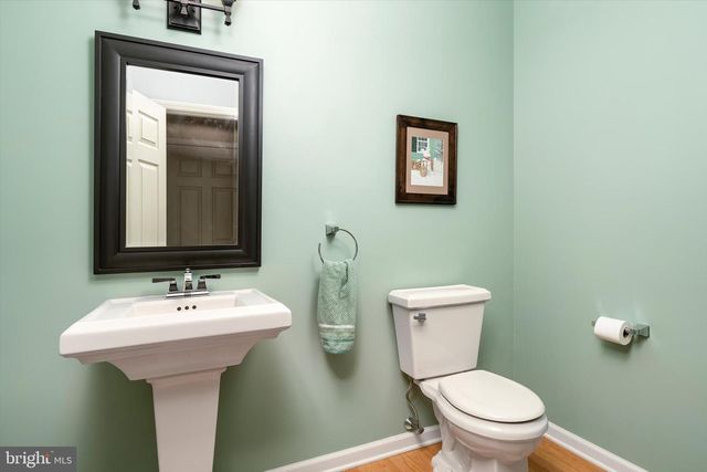 71 HEMLOCK DR, New Egypt, NJ 08533