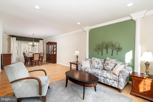 71 HEMLOCK DR, New Egypt, NJ 08533