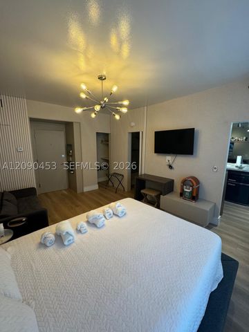 918 Ocean Dr 206, Miami Beach, FL 33139