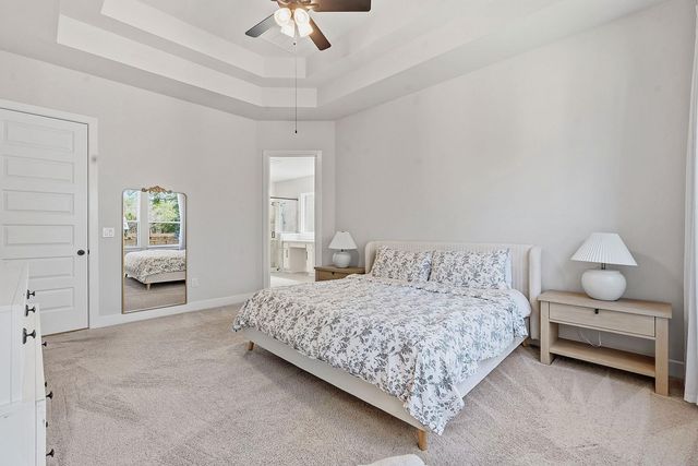212 Barnstorm LN, Georgetown, TX 78633