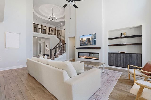 212 Barnstorm LN, Georgetown, TX 78633