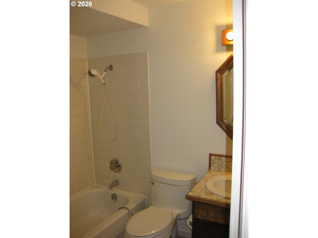 3006 Ne 135TH Ave, Vancouver, WA 98682