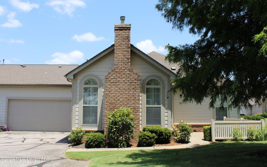 8753 Parkview Oaks Circle, Olive Branch, MS 38654 — photo 2
