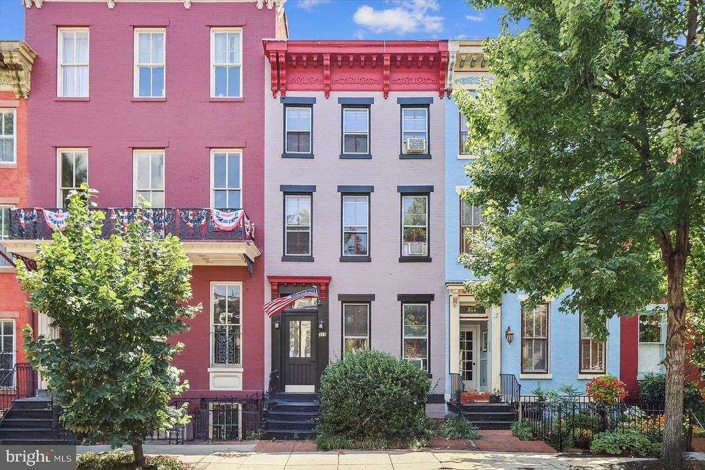 313 C ST SE, Washington, DC 20003