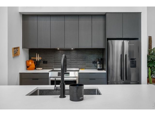 1601 Park Ave 116, Denver, CO 80218