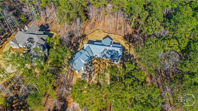 1040 Parrotts Cove, Greensboro, GA 30642