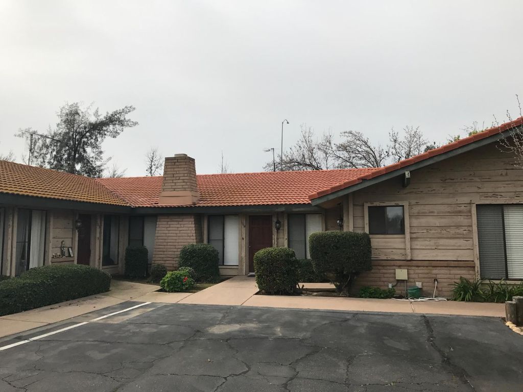 Image 3 of property listing at 7089 N Howard Street, Fresno, CA 93720