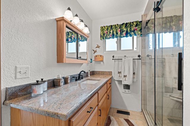 3201 Helms Road, Grants Pass, OR 97527