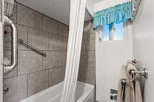 3201 Helms Road, Grants Pass, OR 97527