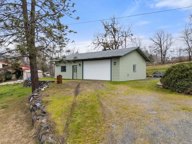 3201 Helms Road, Grants Pass, OR 97527