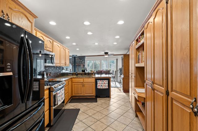 3201 Helms Road, Grants Pass, OR 97527