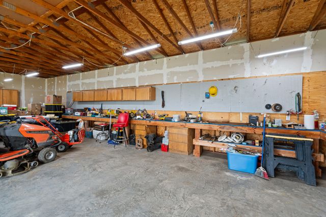 3201 Helms Road, Grants Pass, OR 97527