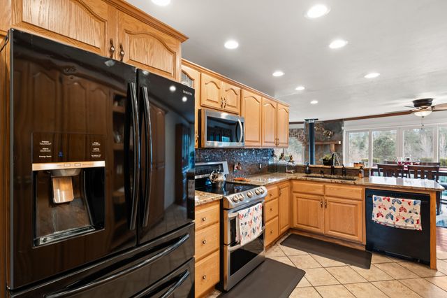 3201 Helms Road, Grants Pass, OR 97527