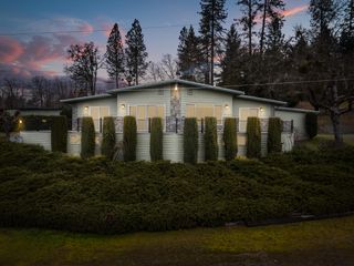 3201 Helms Road, Grants Pass, OR 97527