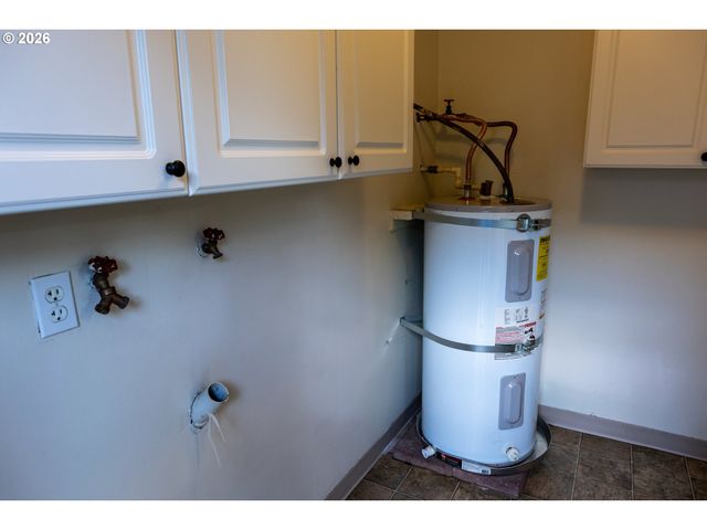 7421 Se MARTINS St, Portland, OR 97206
